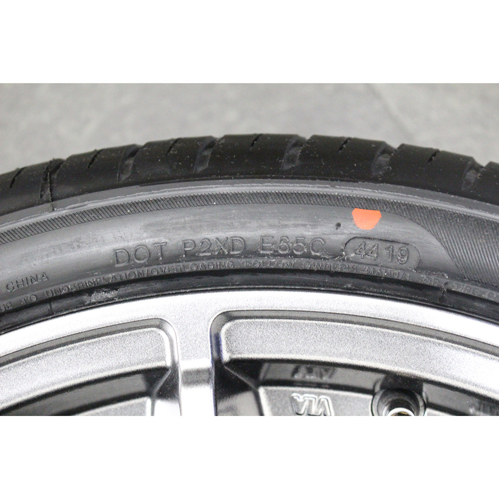 ｱｳﾄﾚｯﾄ】SCHNEIDER STAG 18x7.0 55 114.3x5 MG + 【ｱｳﾄﾚｯﾄ】DAVANTI DX640  215/40R18.Z 89Y XL - 国内最大級！輸入タイヤ＆ホイール通販 AUTOWAY(オートウェイ)