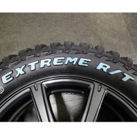 【ｱｳﾄﾚｯﾄ】QRASIZ VS8 14x4.5 45 100x4 GUNMETALLIC + 【ｱｳﾄﾚｯﾄ】MAXTREK EXTREME R/T.RWL 165/65R14 79S